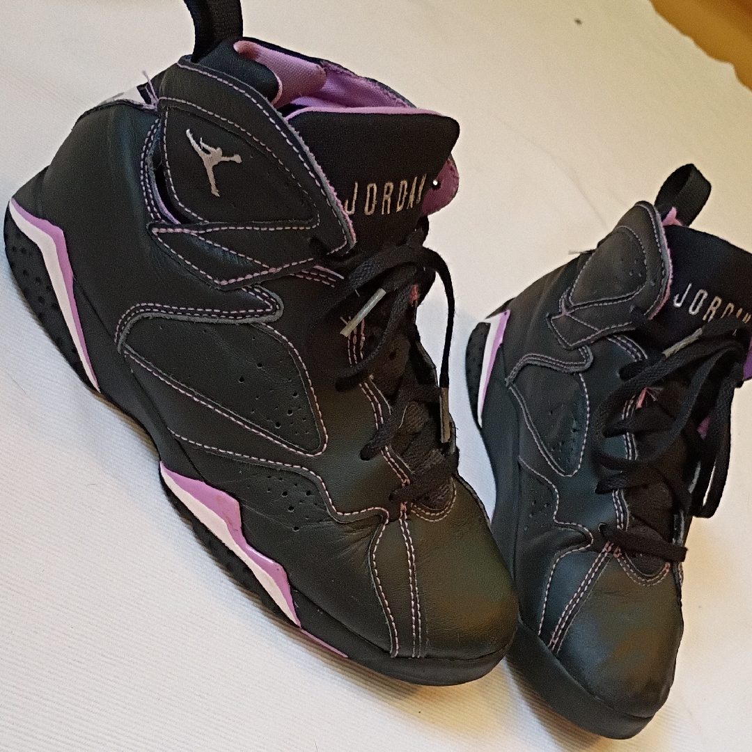 Jordan Kids High Top Purple Black Sneakers